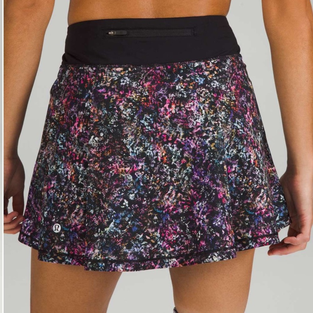 Lululemon Pace Rival Mid-Rise‎ Skirt Floral Spray Multi